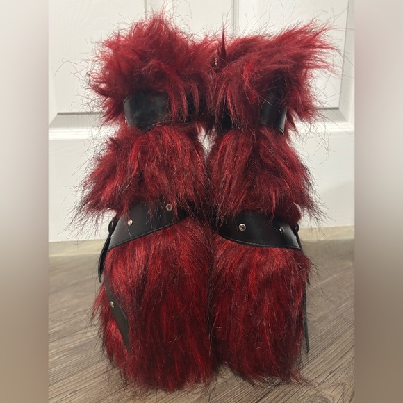 Dolls Kill / Club Exx Red Low Wild Instincts Faux Fur Boots